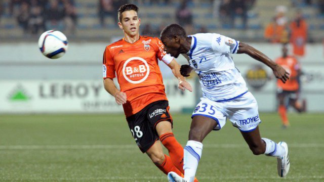 nhan-dinh-troyes-vs-lorient-02h00-ngay-24-11-lung-lac-tinh-than-2