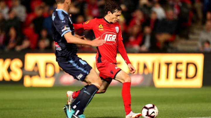 soi-keo-ca-cuoc-mien-phi-ngay-06-08-adelaide-united-vs-sydney-fc-con-nguyen-dong-luc-2